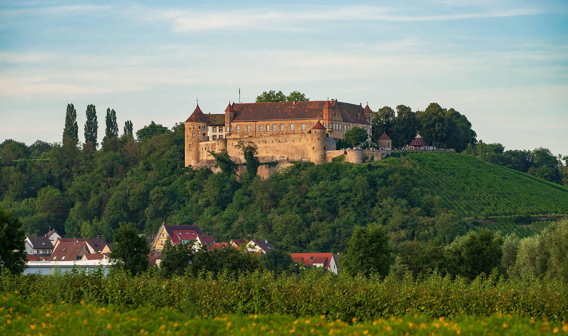 Burg Stettenfels in der Abendsonne